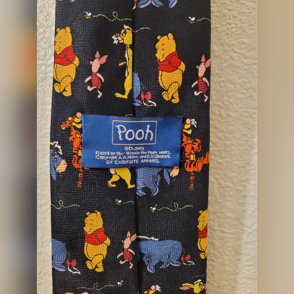 Disney Winnie The Pooh Cartoon 100% Polyester - Picture 3 of 3